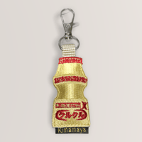 シュールな刺繍ワッペンキーホルダー(F-086乳酸菌飲料)