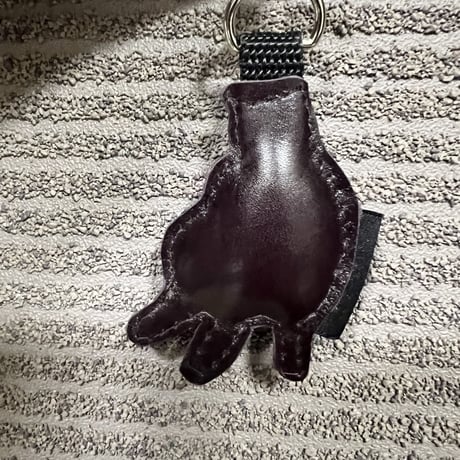 シュールな刺繍ワッペンキーホルダー(A−030ふてねこ)