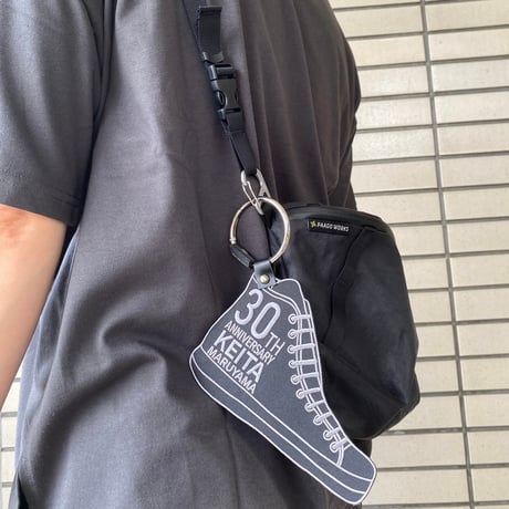 2025年3月31日販売終了！ KEITAMARUYAMA30thコラボレーションinラフォーレ原宿BigBagチャーム(ロゴB/shoes)