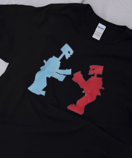 00s red/blue battle man Tee