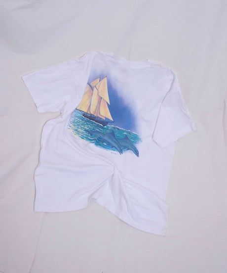 90s vtg dolphin graphic Tee