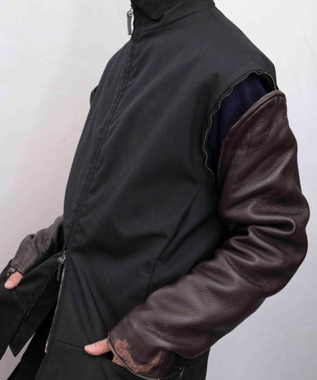 GIANFRANCO FERRE leather docking detachable jacket