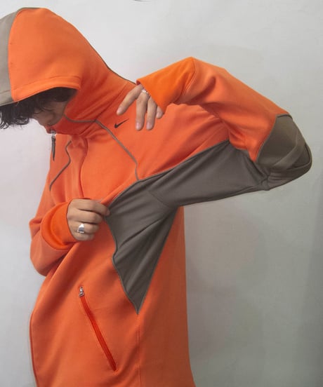 00s NIKE orange tech poly hood jacket