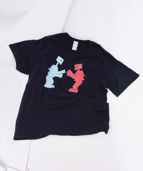 00s red/blue battle man Tee