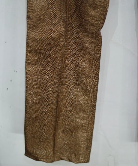 21AW TTT MSW poly fake leather python slacks