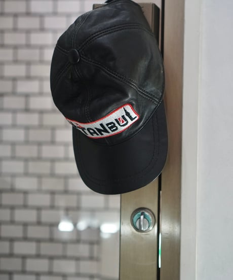 ISTANBUL leather cap