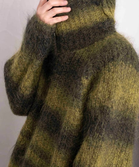 Jones NewYork mohair shaggy hineck knit