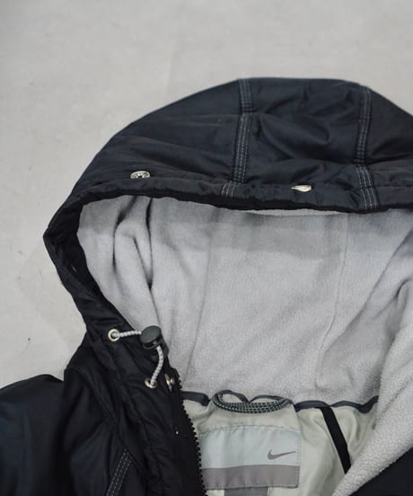 late 90s NIKE tech multipocket down coat