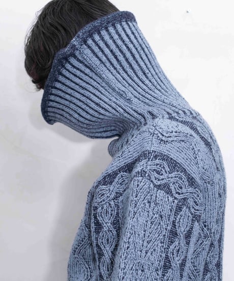 90s unknown long neck cable knit