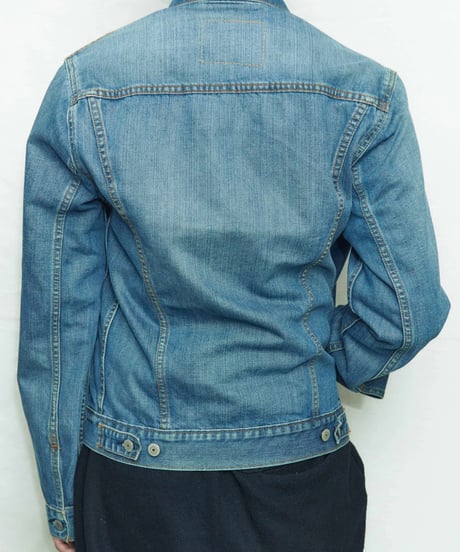 90s Levi's pins design denim jacket