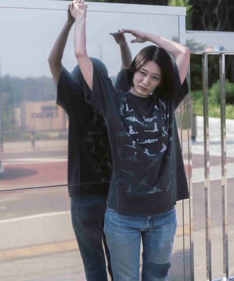 90s fashion victim 48 tricks Tee