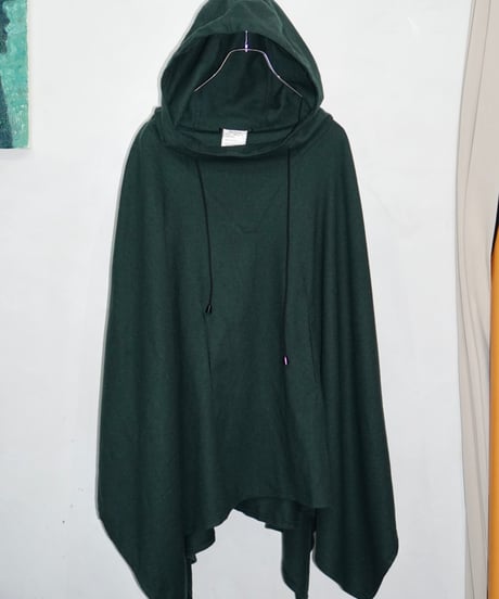 90s Russian vtg harve benard wool poncho