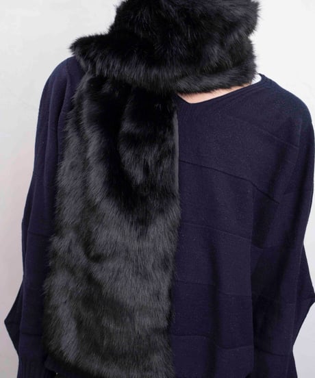 BANANA REPUBLIC fake fur long muffler
