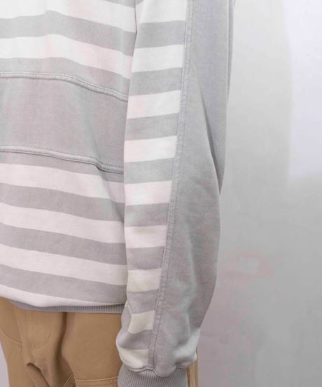 90s border sweat