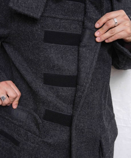 WorldWideLove! velcro design wool coat