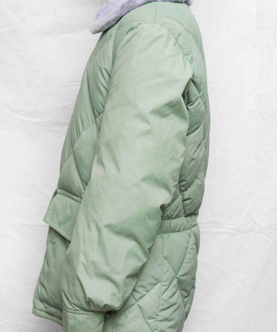 69568e334e941ccad673b575
