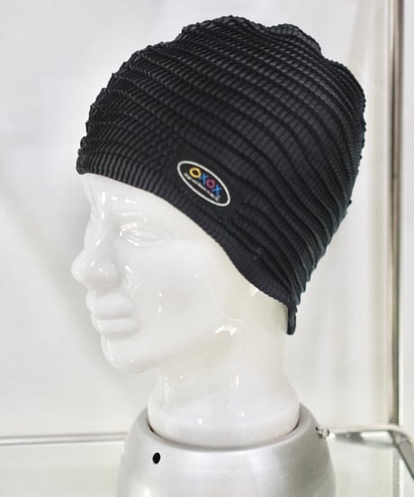 OXOX pleats design poly beanie