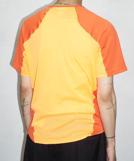 00s Nike orange dri-fit T