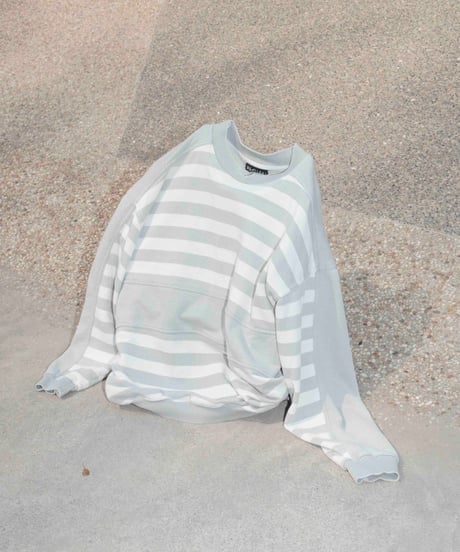 90s border sweat