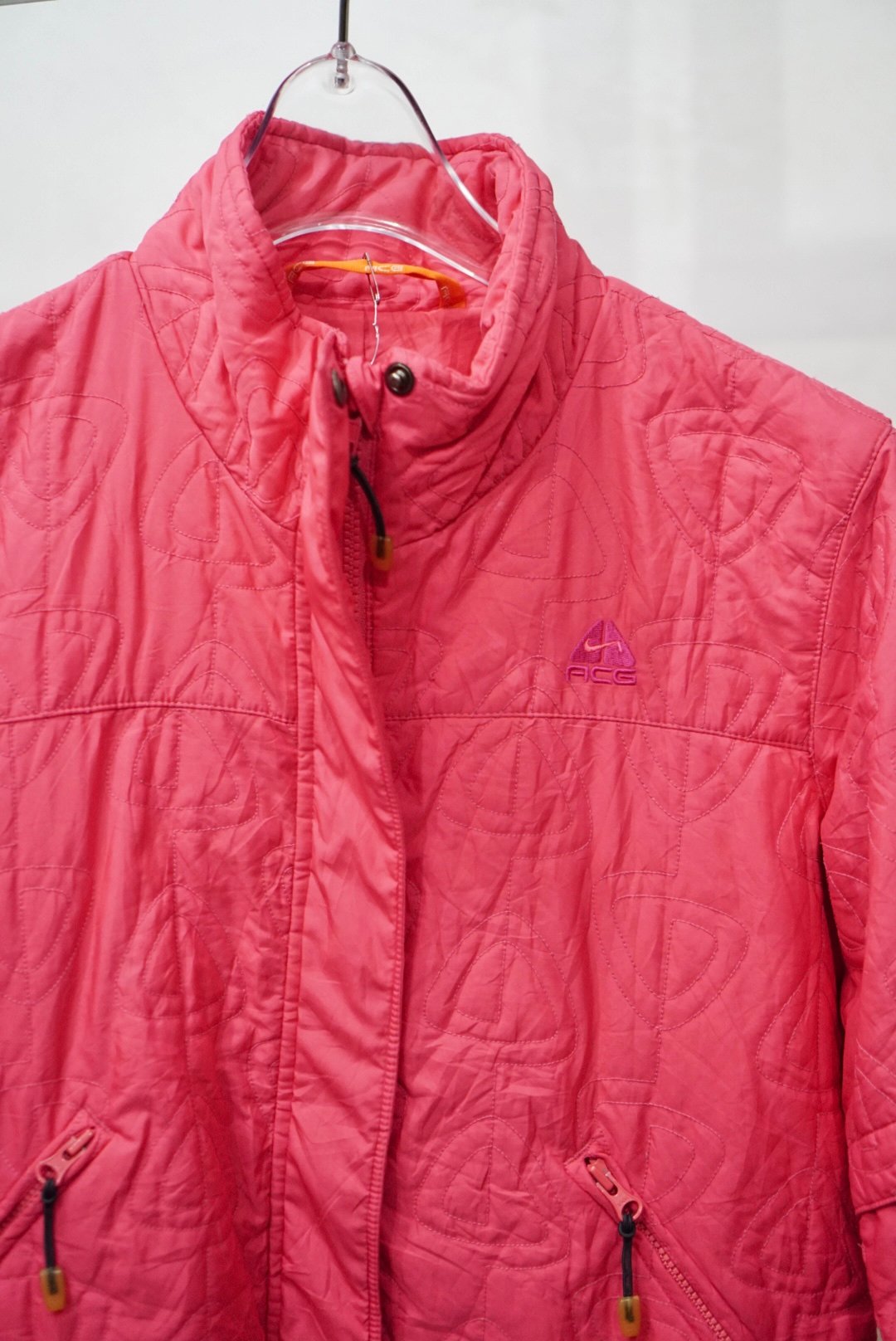 00s NIKE ACG shocking pink poly/nylon jacket | 