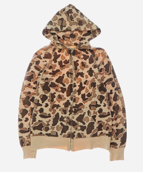 90s camo zipup hoodie