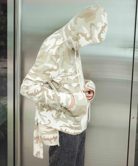 90-00s 'the great china wall' 100% cashmere camo knit hoodie