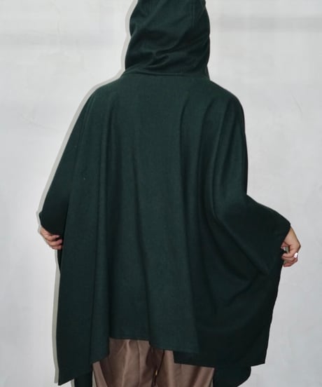90s Russian vtg harve benard wool poncho