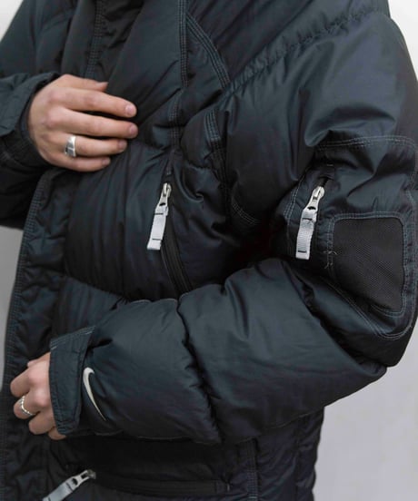 late 90s NIKE tech multipocket down coat