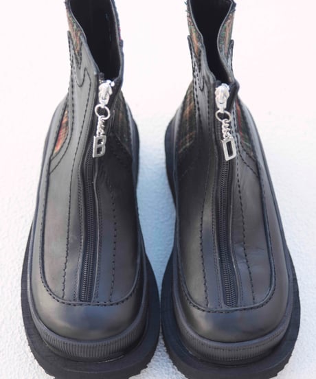 DIRK BIKKEMBERGS leather boots