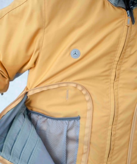 00s TUMI gimmick nylon bomber