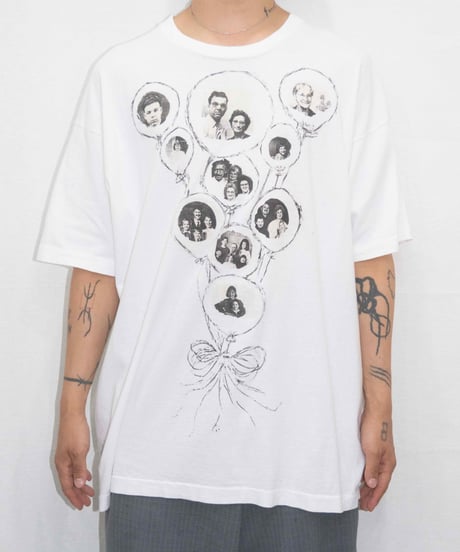 90s vtg family tree Tee