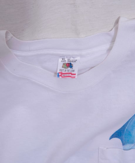 90s vtg dolphin graphic Tee