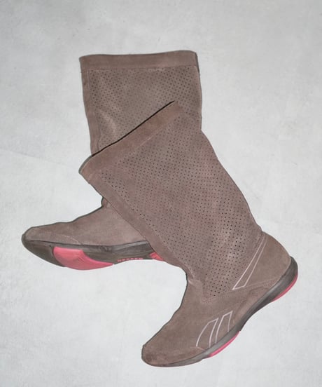 Reebok easytone suede leather boots