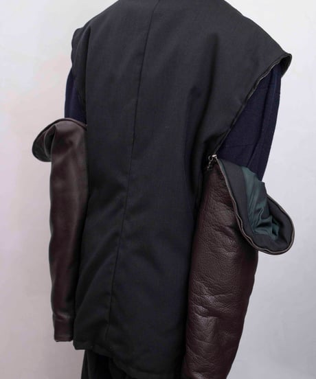 GIANFRANCO FERRE leather docking detachable jacket