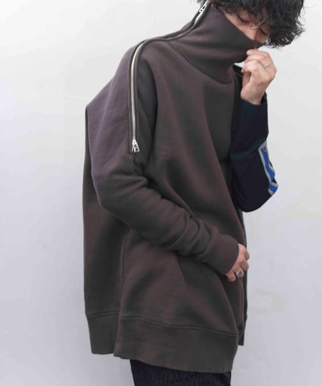 Hussein Chalayan double zip design sweat
