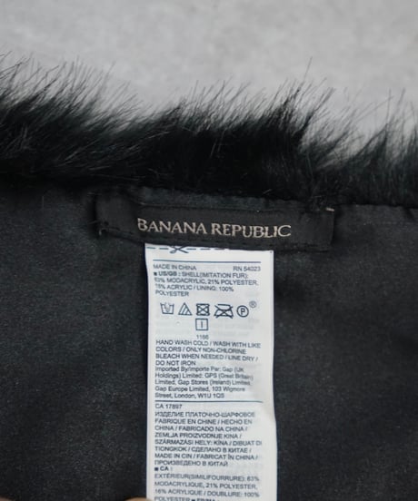 BANANA REPUBLIC fake fur long muffler