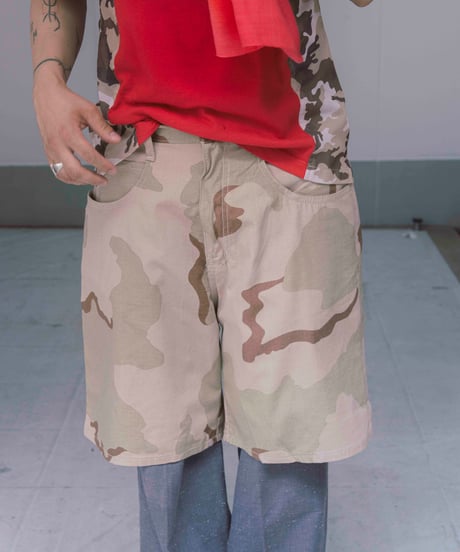 90s vtg bonjour camouflage cotton shorts (deadstock)