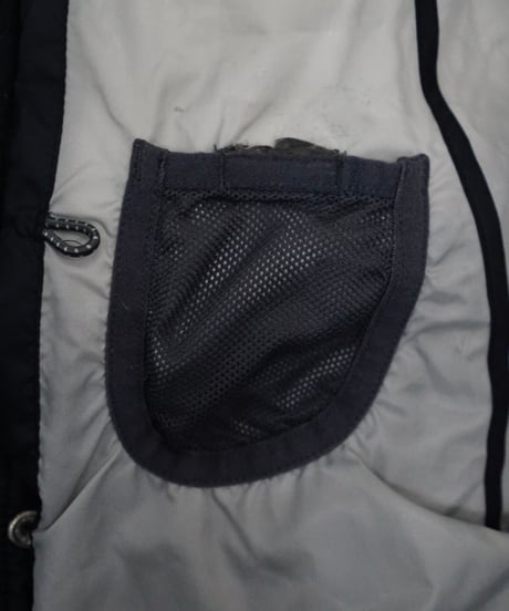 late 90s NIKE tech multipocket down coat