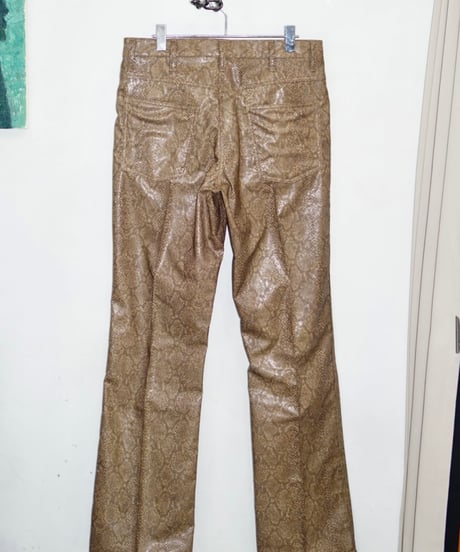 21AW TTT MSW poly fake leather python slacks