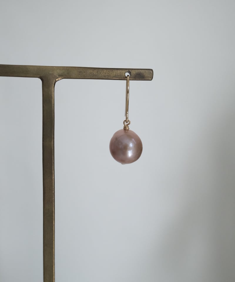 mane hook pierce # pink | AURA