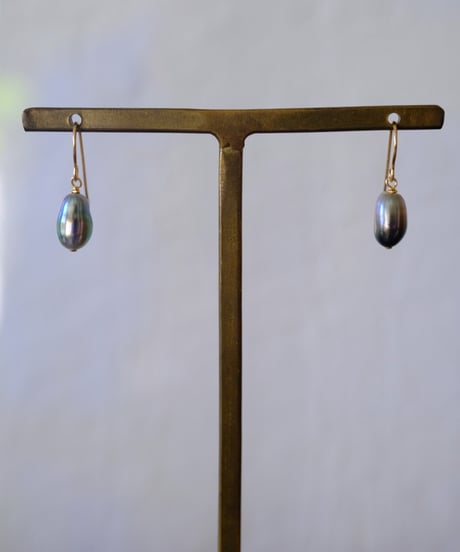 southsea pearl S hook pierce