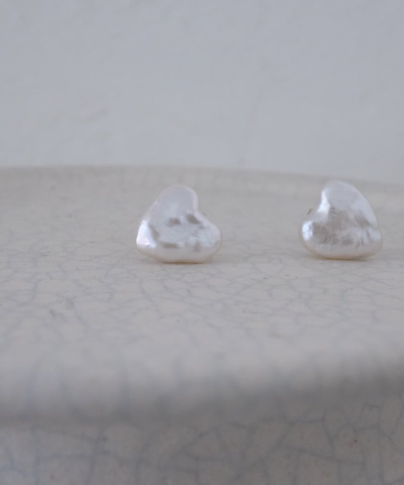 Heart stud pierce | AURA