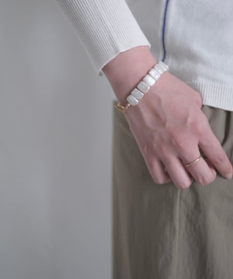 square gold mantel bracelet
