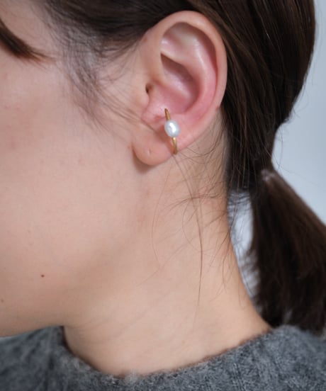 poppy liner earcuff