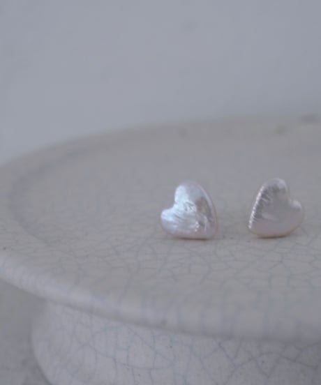 heart stud pierce