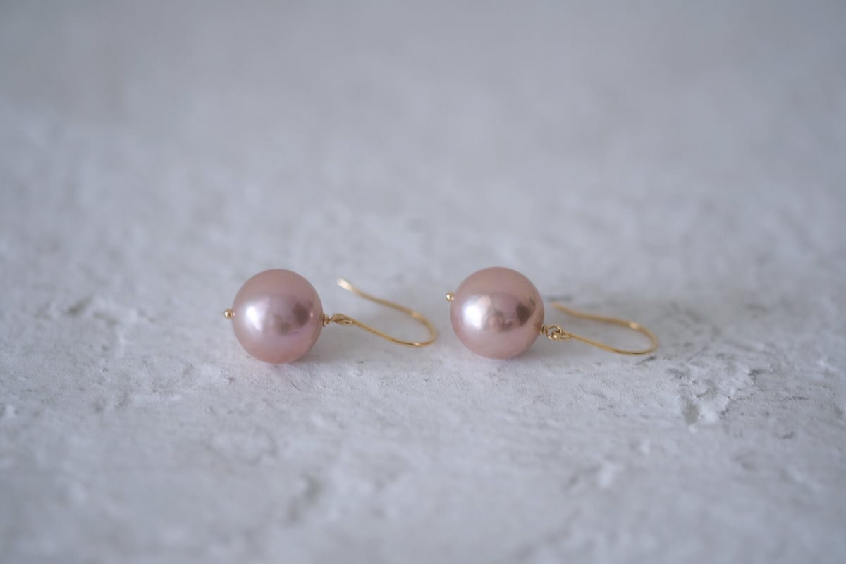 ピンク淡水エジソンパール ジャーマンフックピアス 18k ピンク淡水エジソンパール ジャーマンフックピアス 18k