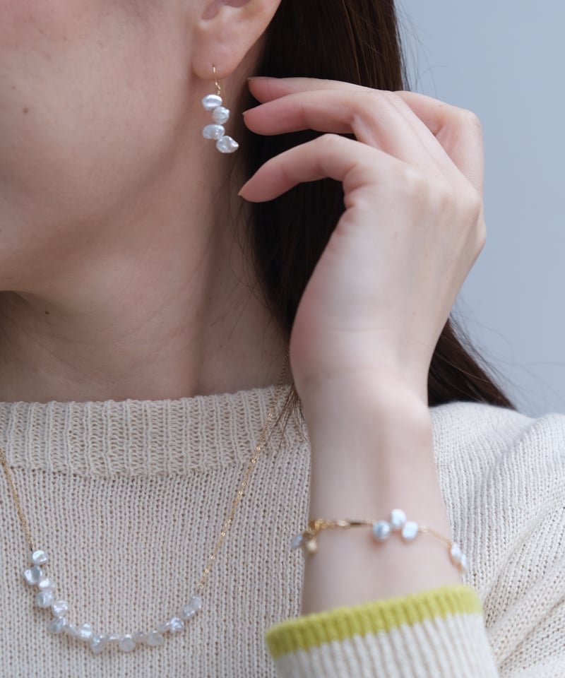 petal randum hook pierce/non hole pierce | AURA