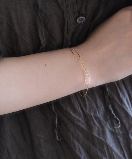 Akoya oval chain bracelet