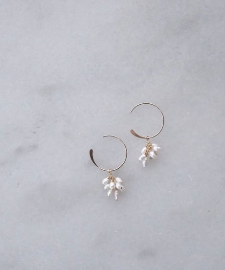 aya C hoop pierce