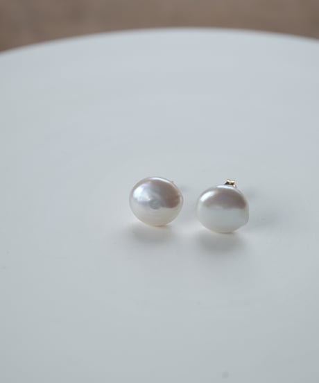 coin stud pierce